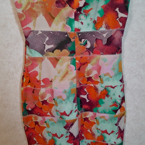 NWT Calvin Klein Watermelon Multi Color Bandage Wrap BodyCon Midi Dress Size 12 - Picture 7 of 11